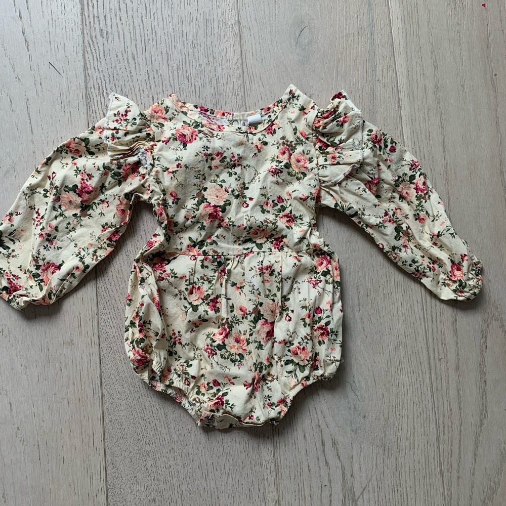 Flower romper 💐